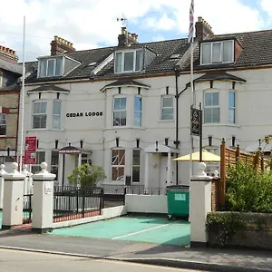 Cedar Guest house Exeter